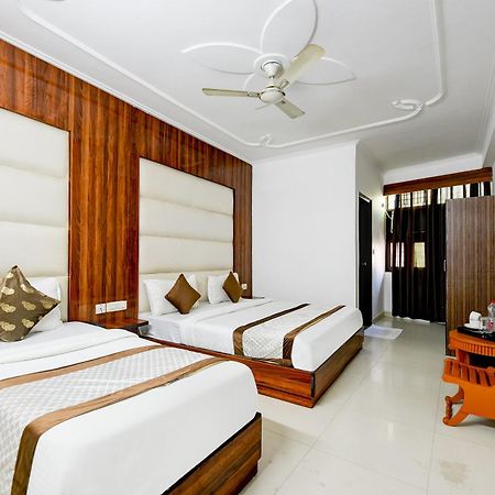 Airport Hotel Kiara - New Delhi Airport Eksteriør bilde