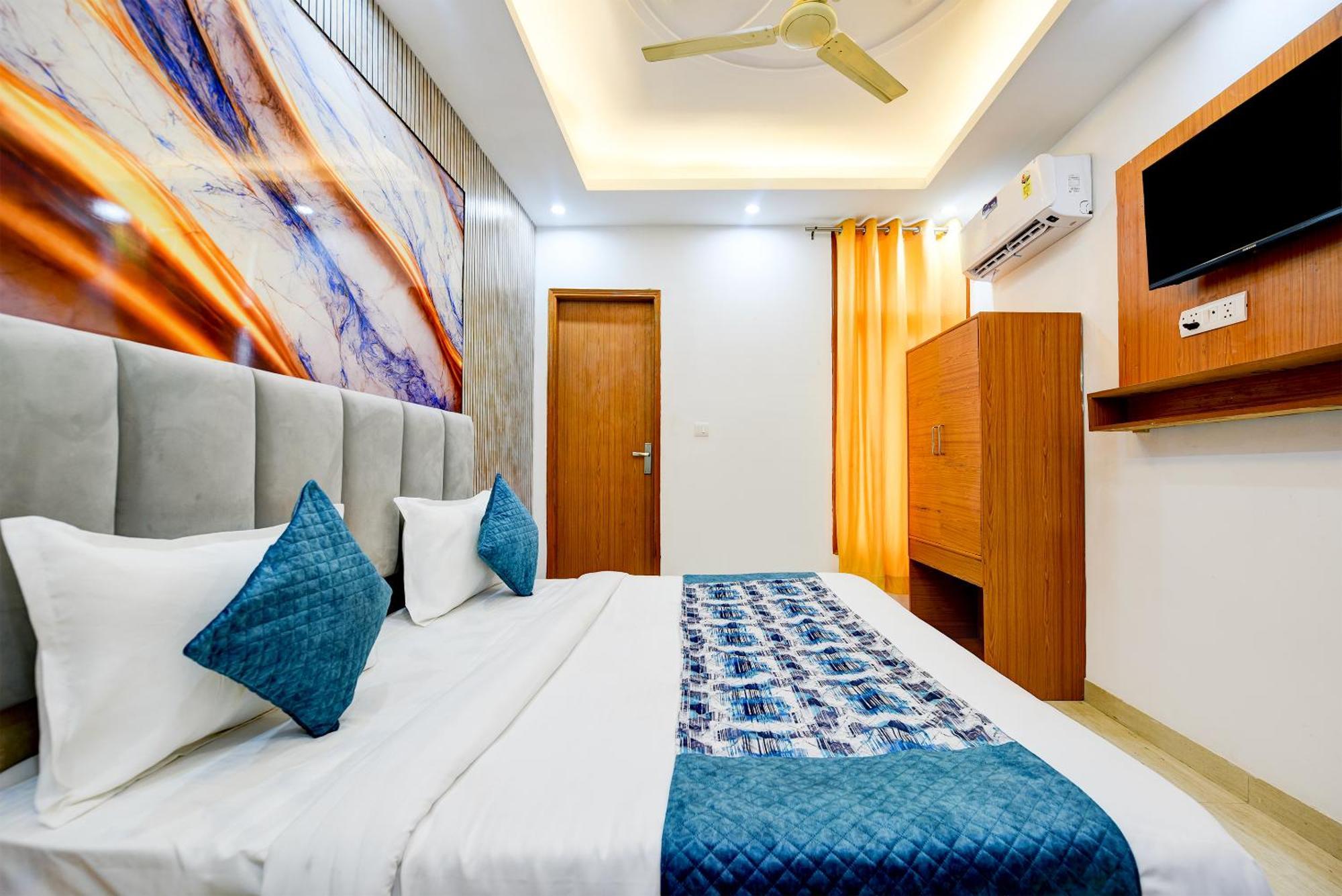 Airport Hotel Kiara - New Delhi Airport Eksteriør bilde